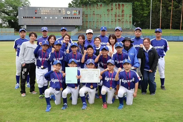 春季大会 Jクラス3位！集合写真2